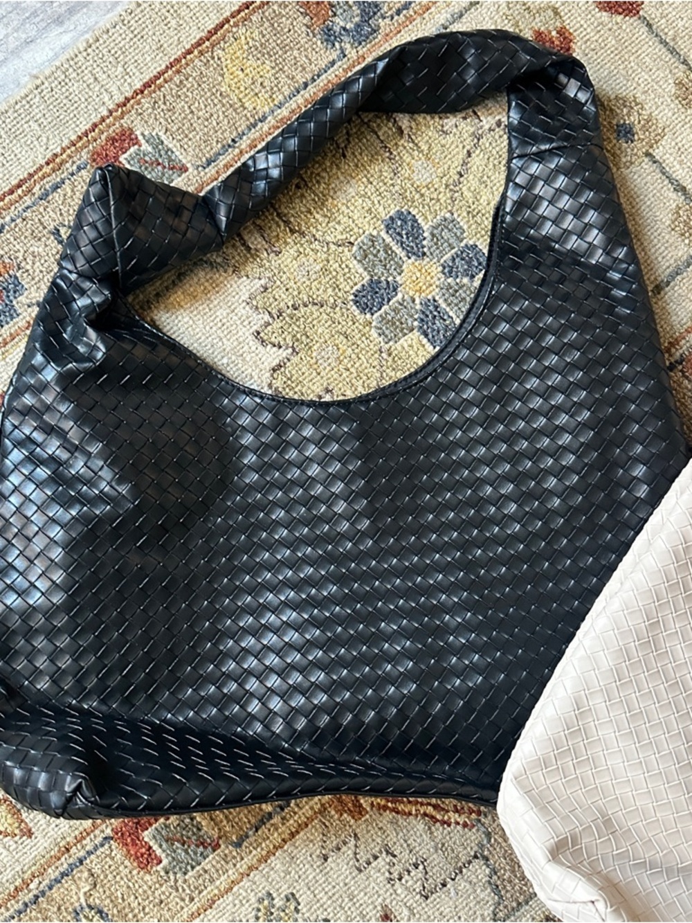 Ulta Black and Cream Woven Knotted Shoulder Bags - Picture 3 of 4